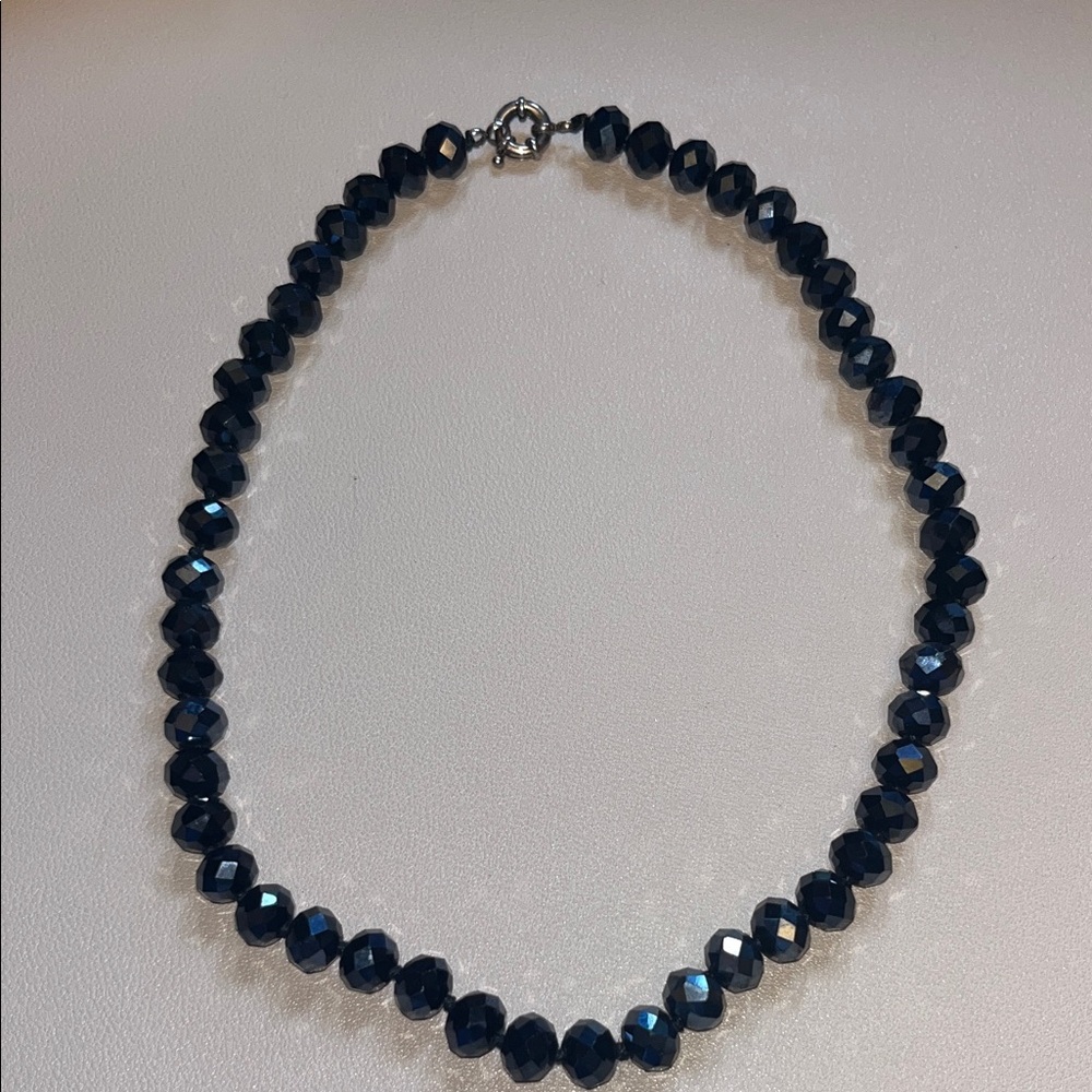 Elegant Black Beaded Necklace